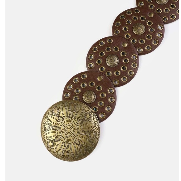 Boho Vegan Leather Grommet Statement Round Buckle Wide Belt - Picture 4 of 7